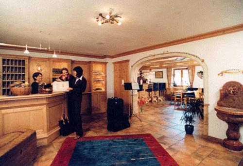 Hotel Casada Galtur Bagian luar foto